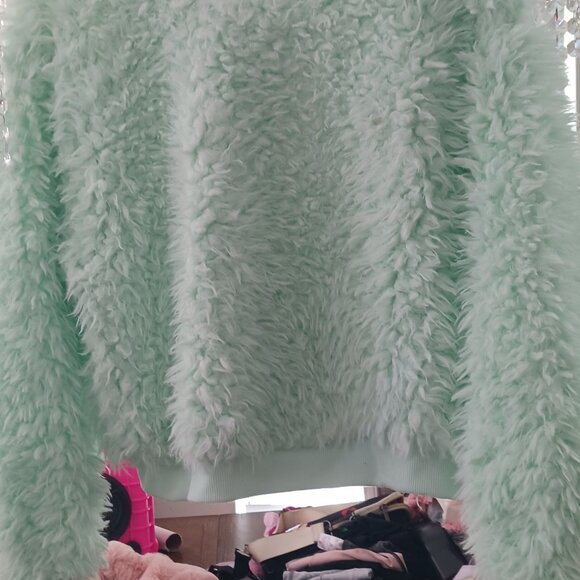 Sweater - Picture 2 of 2